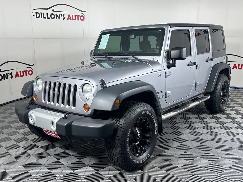 Used 2013 Jeep Wrangler Unlimited Sport AWD/4WD image 2