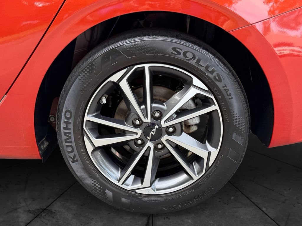 Certified 2022 Kia Forte LXS FWD image 28