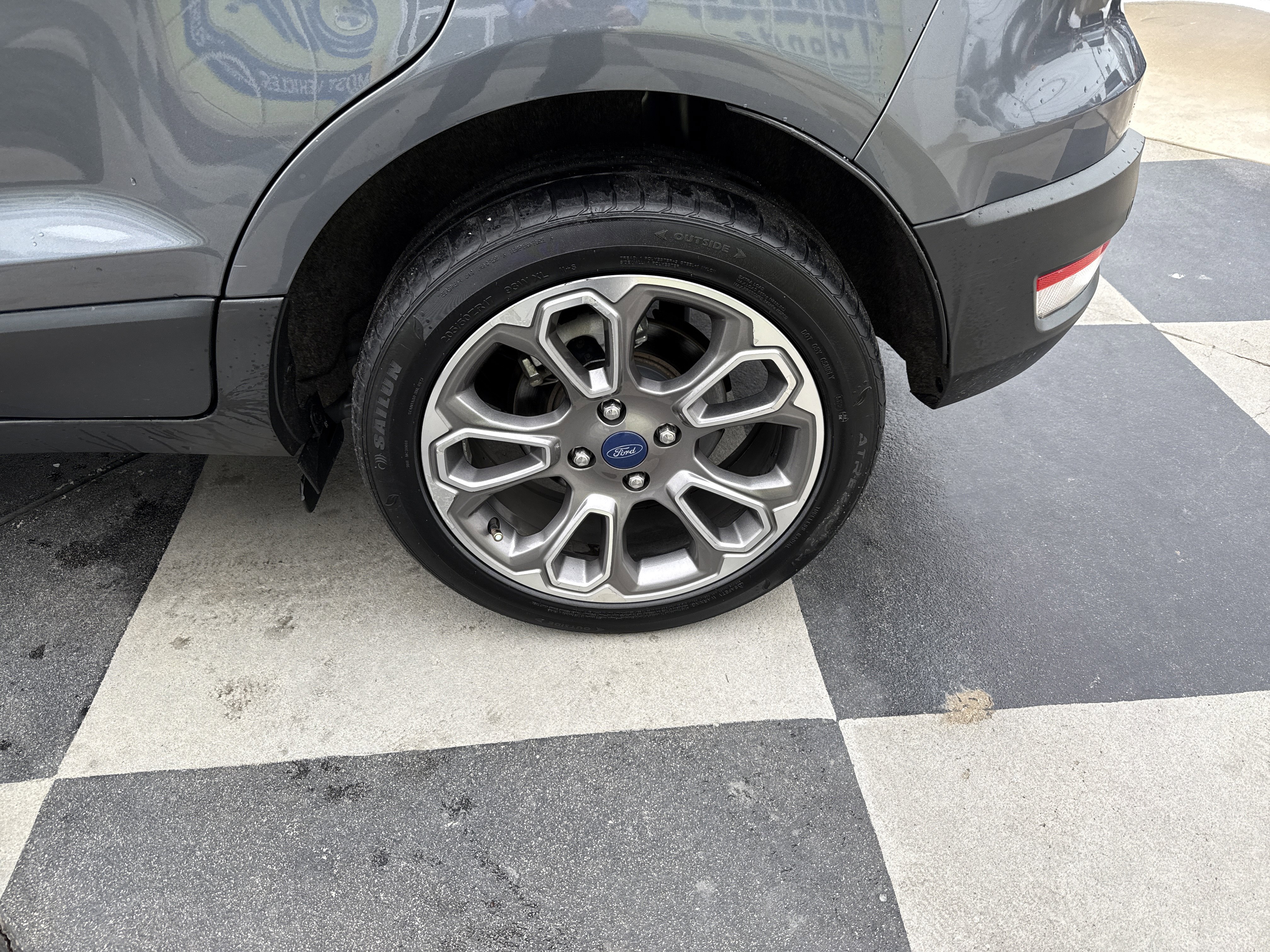 Used 2018 Ford EcoSport Titanium image 13