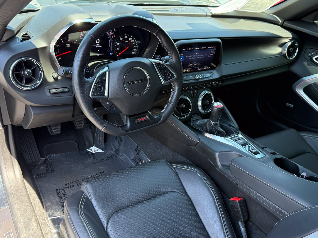 Used 2022 Chevrolet Camaro SS RWD image 21