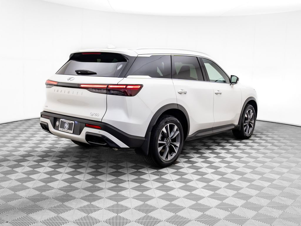 Used 2025 INFINITI QX60 Luxe image 5
