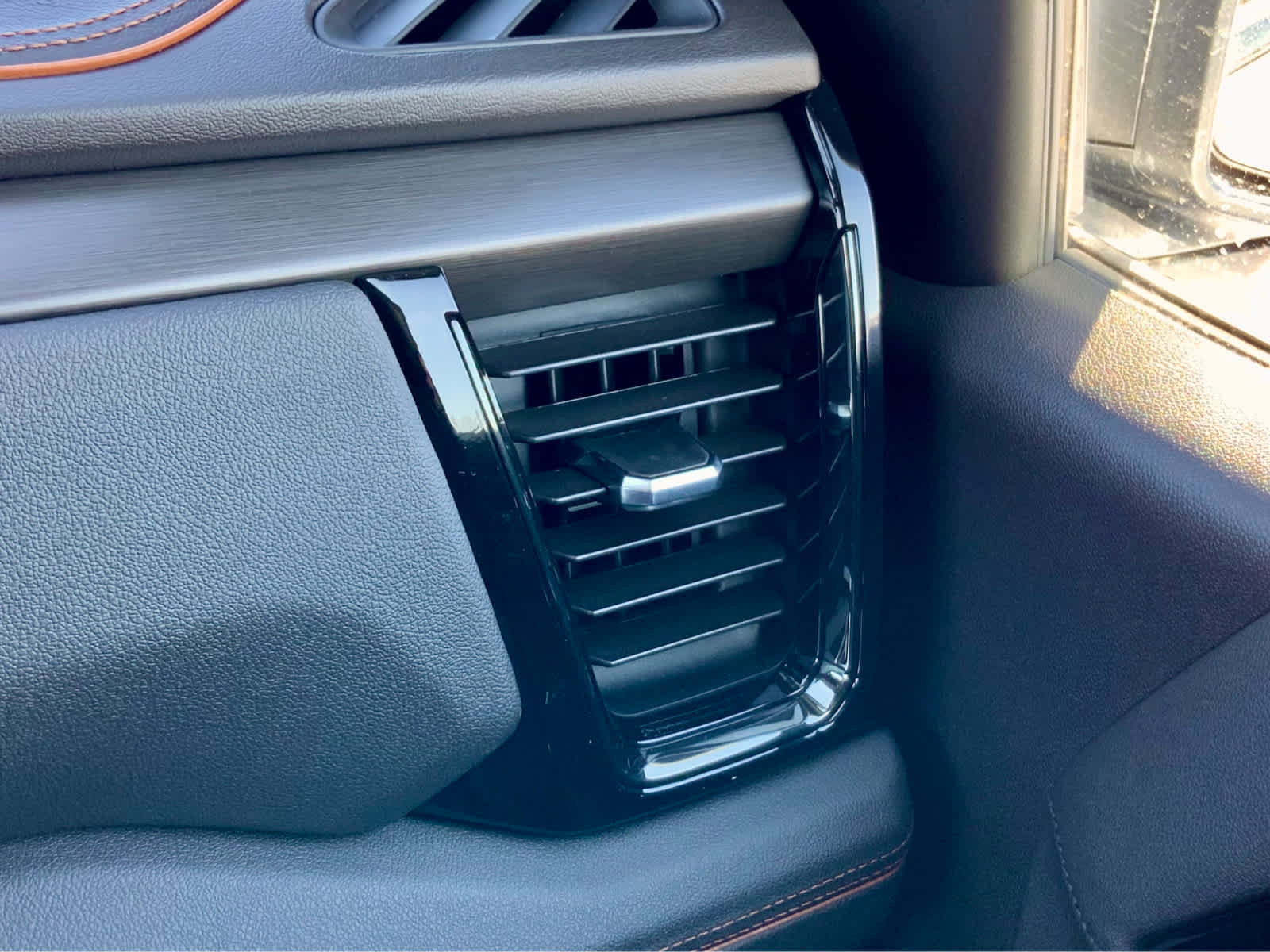 New 2026 GMC Sierra 1500 AT4 w/ AT4 Preferred Package AWD/4WD image 49