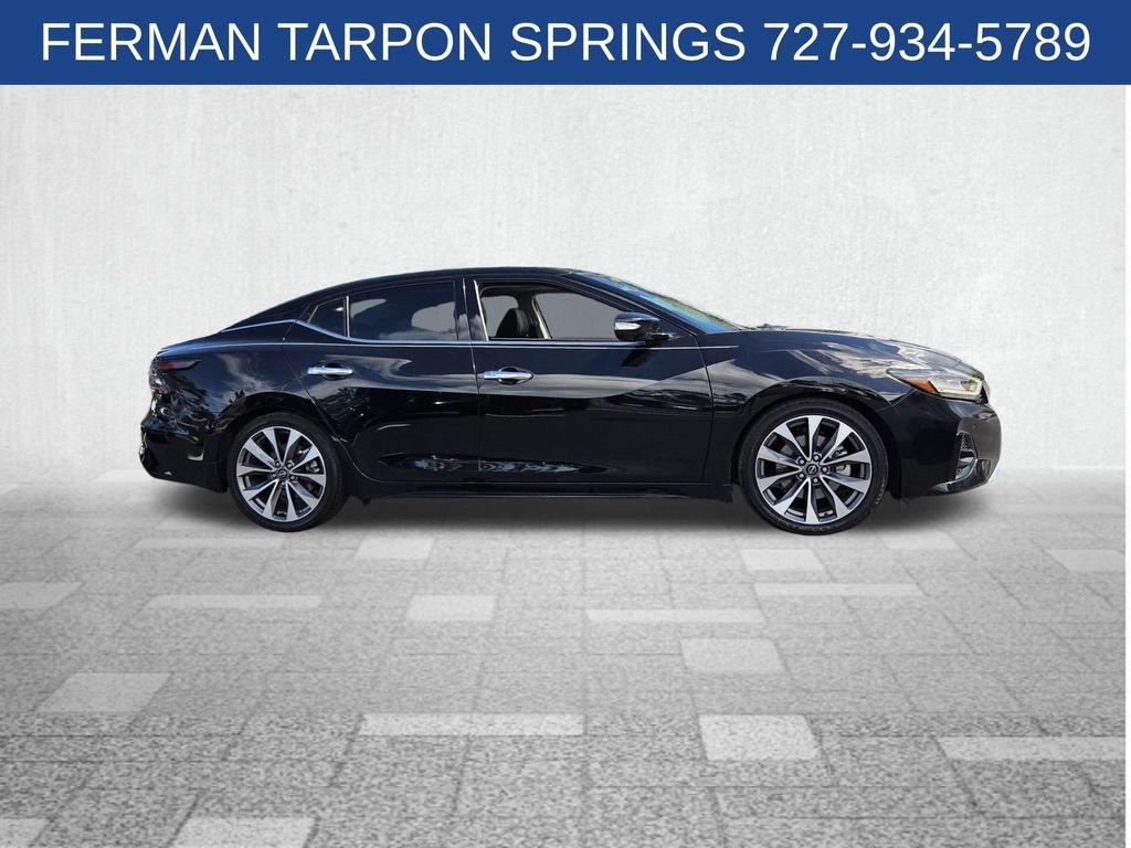 Used 2023 Nissan Maxima Platinum w/ Sport Mat Group FWD image 10