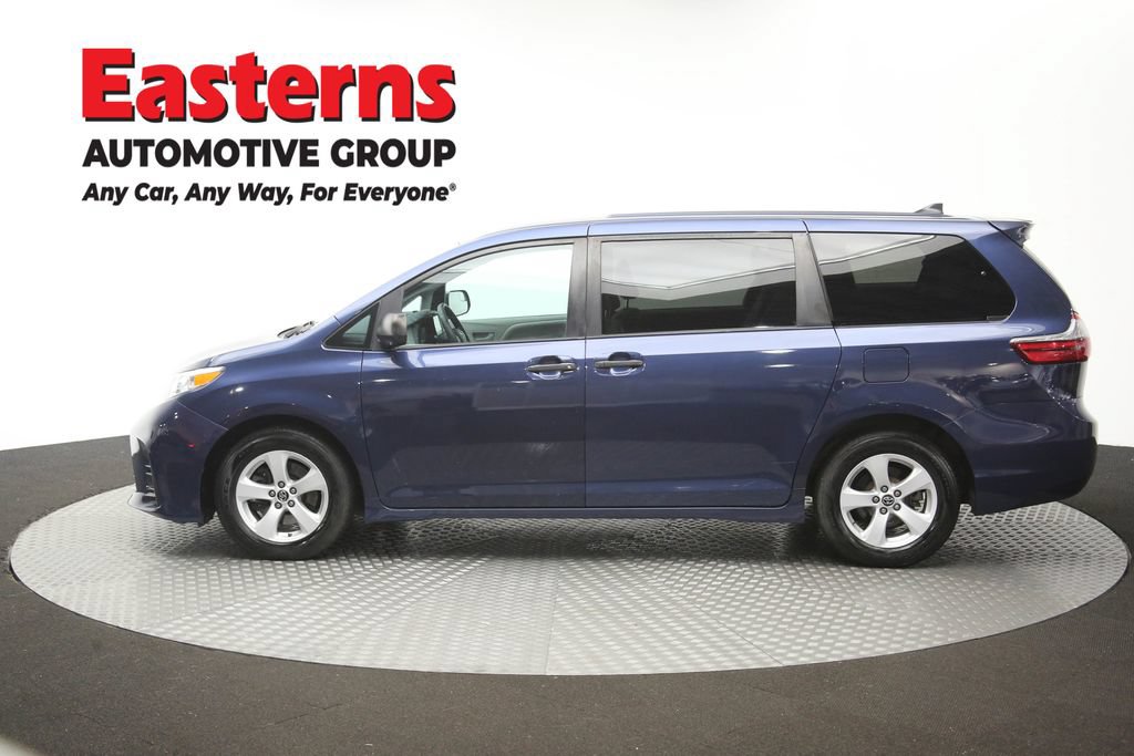 Used 2020 Toyota Sienna L FWD image 61