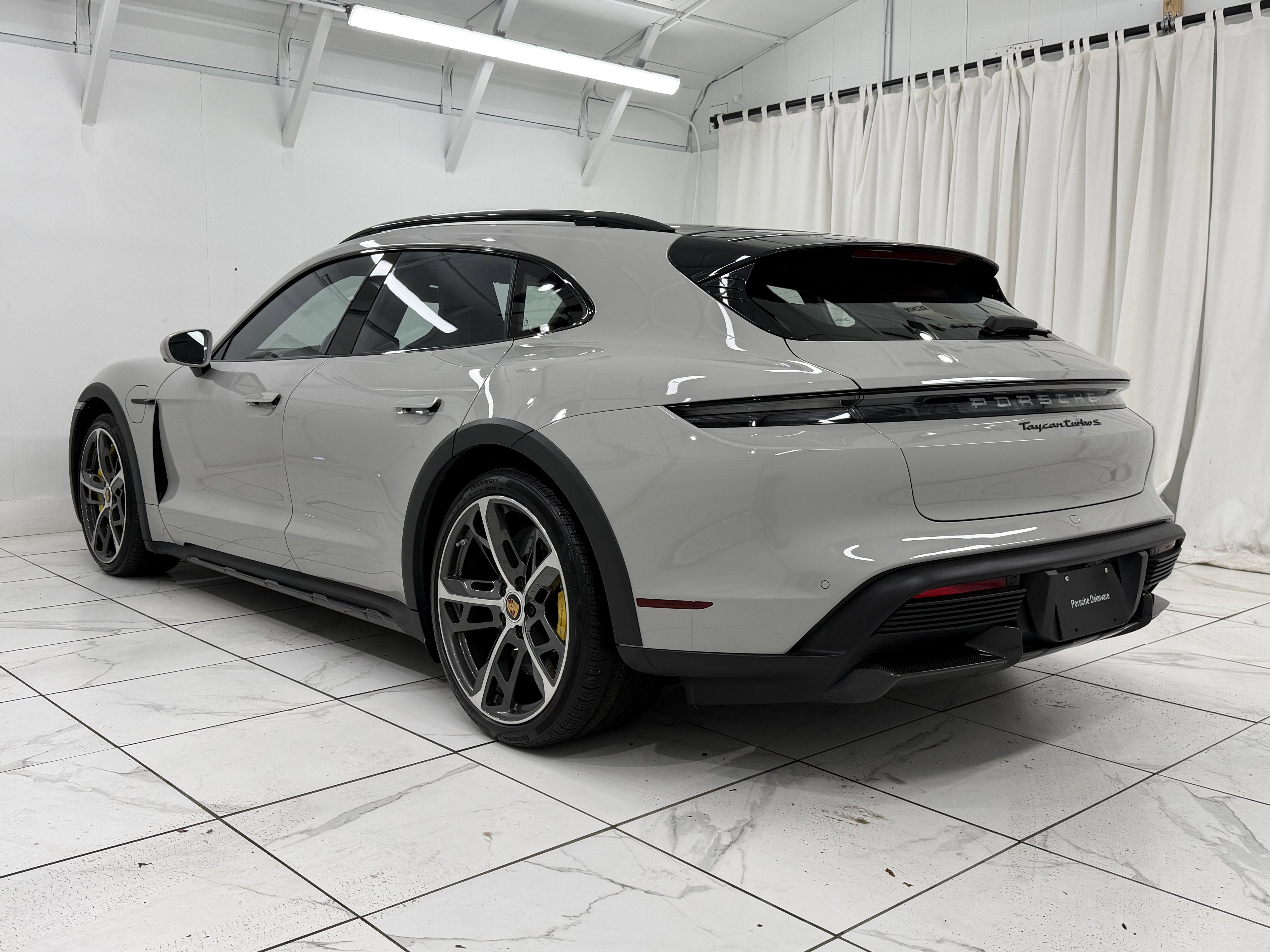 Certified 2023 Porsche Taycan Turbo S image 3