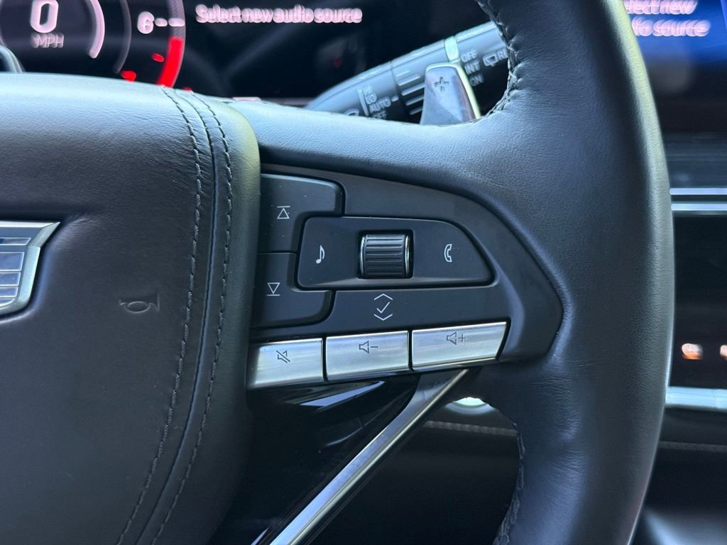 Certified 2024 Cadillac Escalade V w/ LPO, ONYX Package image 33