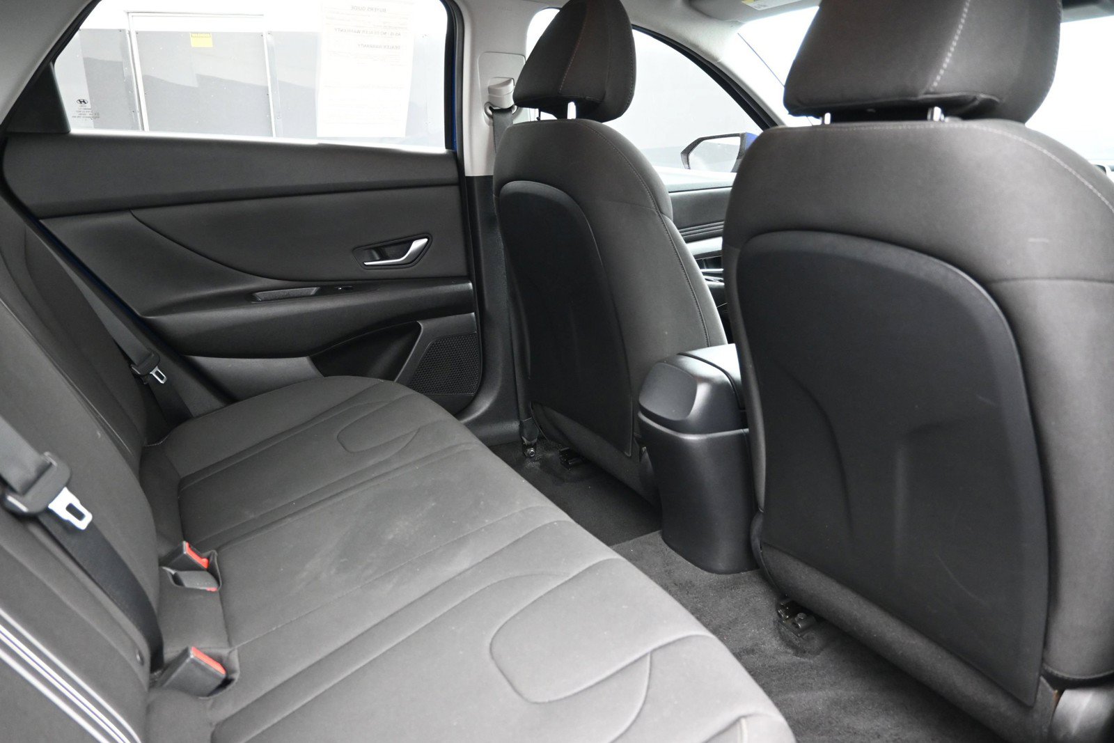 Used 2023 Hyundai Elantra SEL w/ Convenience Package FWD image 24