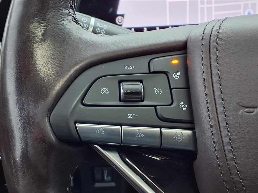 Used 2023 Cadillac Escalade Sport Platinum w/ LPO, ONYX Package image 26