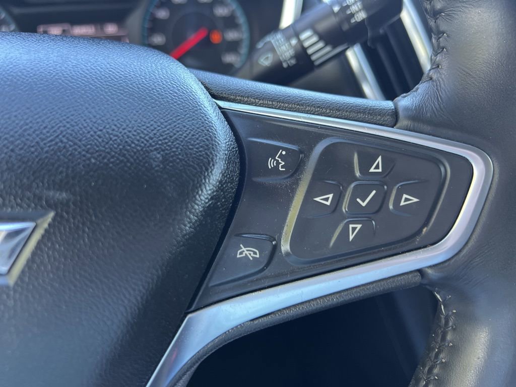 Used 2018 Chevrolet Equinox LT image 28