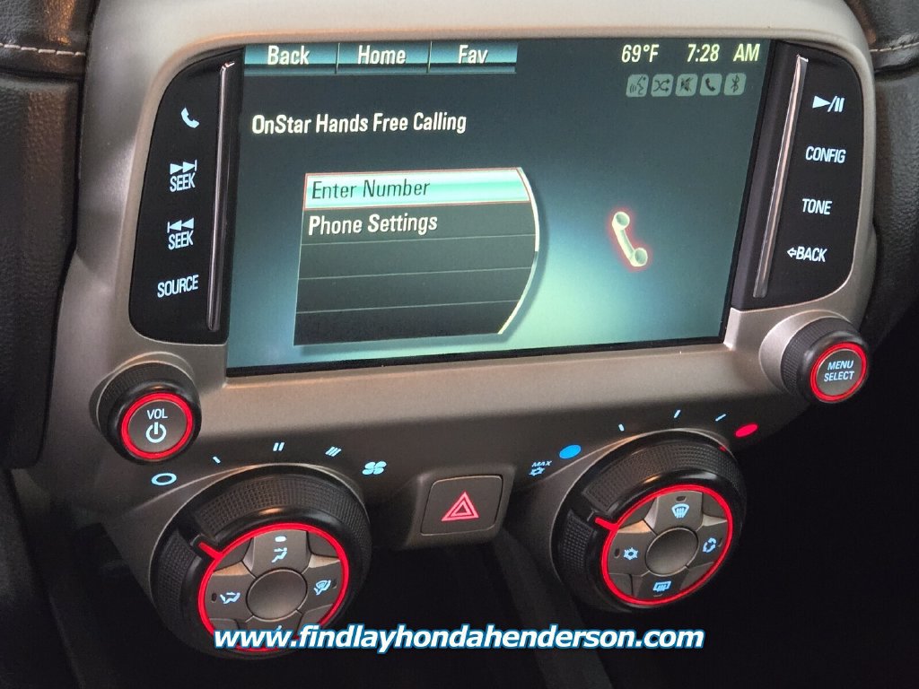 Used 2015 Chevrolet Camaro LT RWD image 28