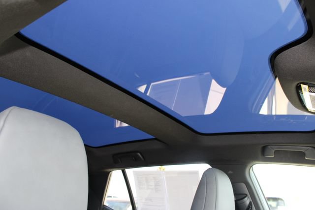 Certified 2026 Lexus RZ 450e AWD w/ Technology Package image 6
