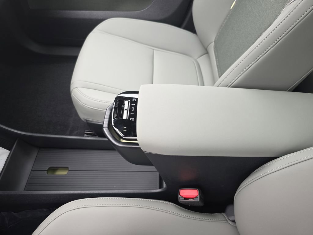 New 2026 Volvo EX30 Cross Country Ultra w/ Protection Package Premier image 26