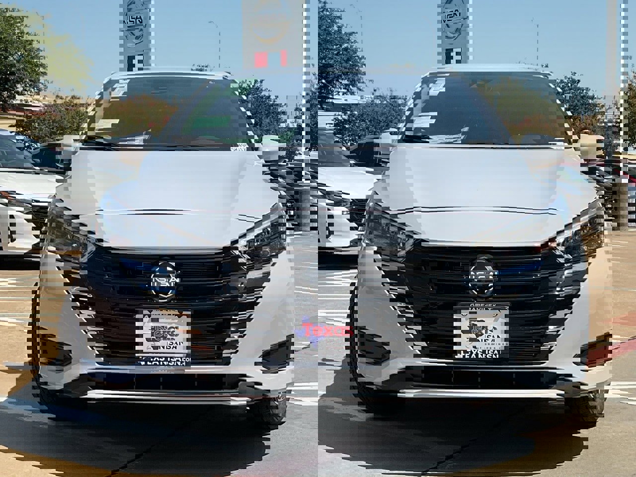 New 2025 Nissan Versa SV w/ Trunk Package image 3