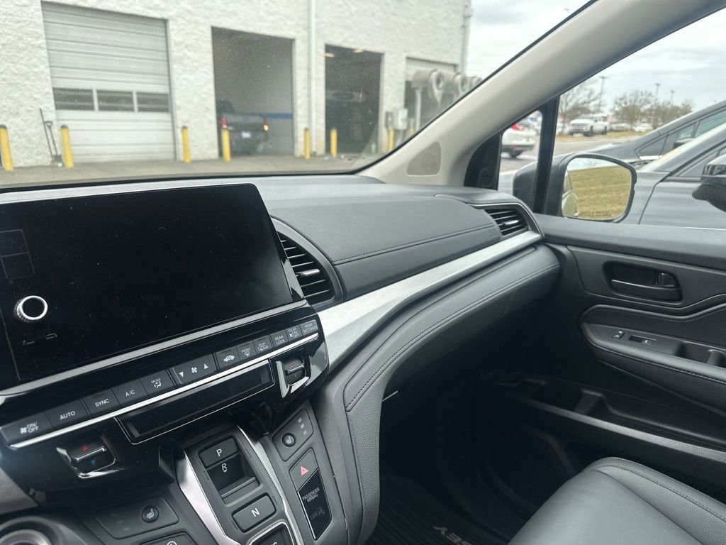 Used 2026 Honda Odyssey EX-L image 6