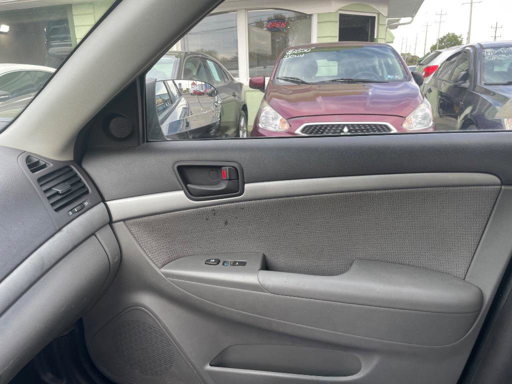 Used 2010 Hyundai Sonata GLS image 21