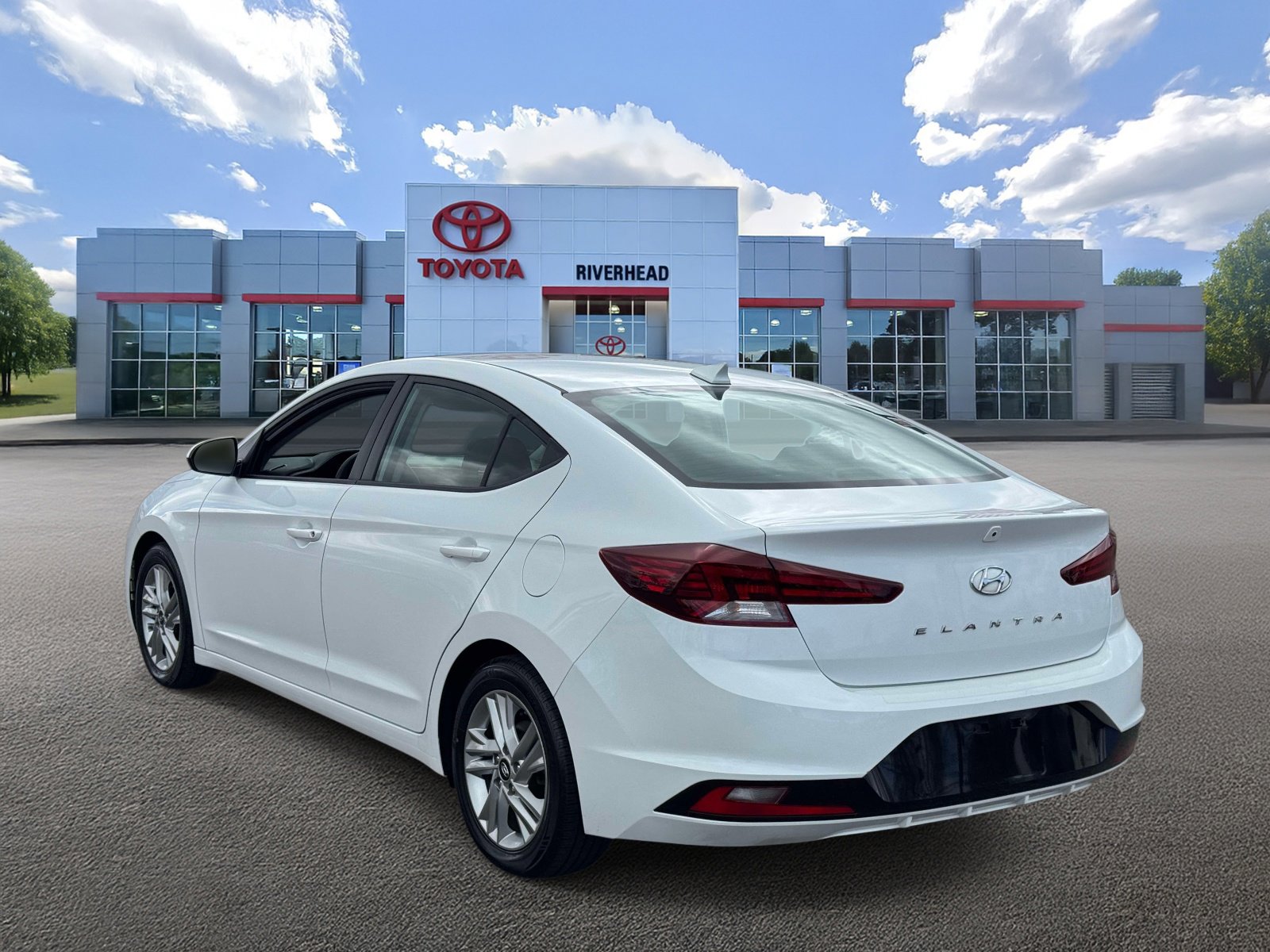 Used 2020 Hyundai Elantra SEL w/ Cargo Package (C1) FWD image 5