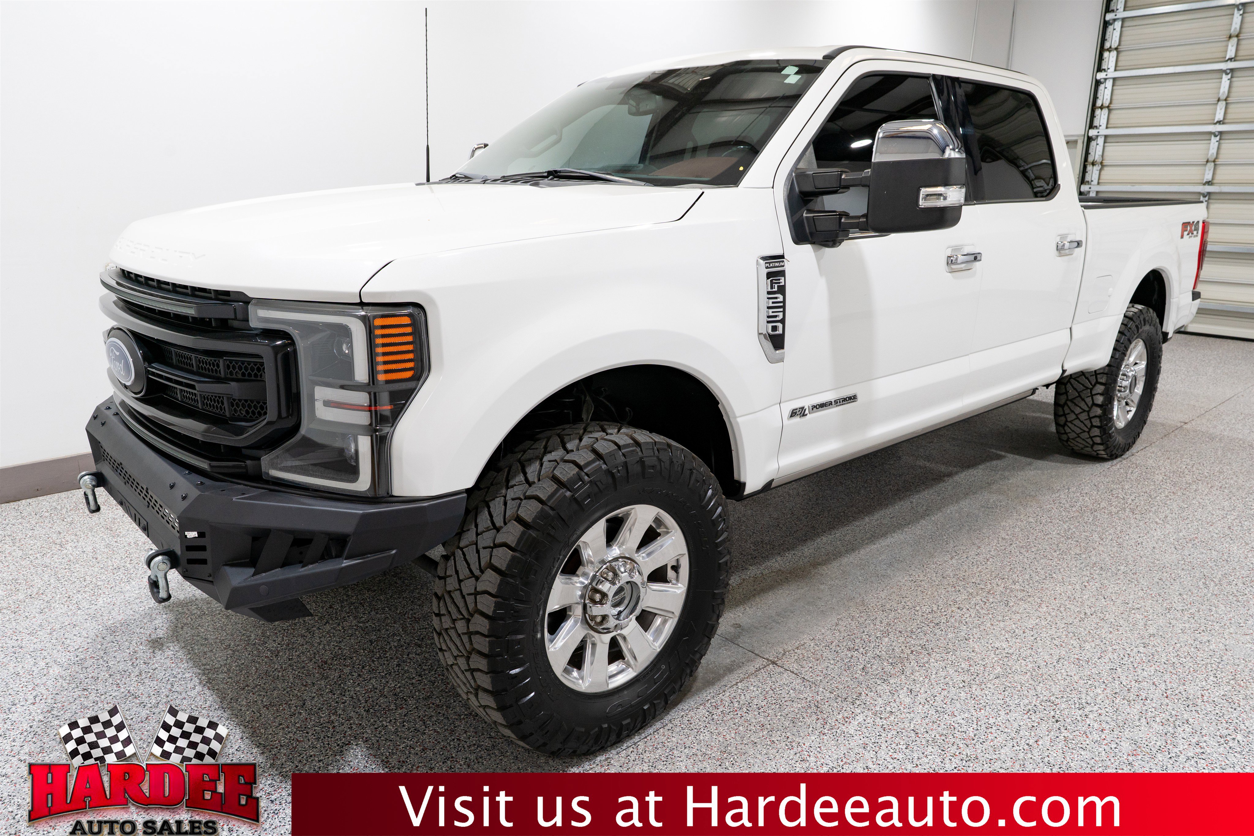 Used 2022 Ford F250 Platinum w/ FX4 Off-Road Package image 2