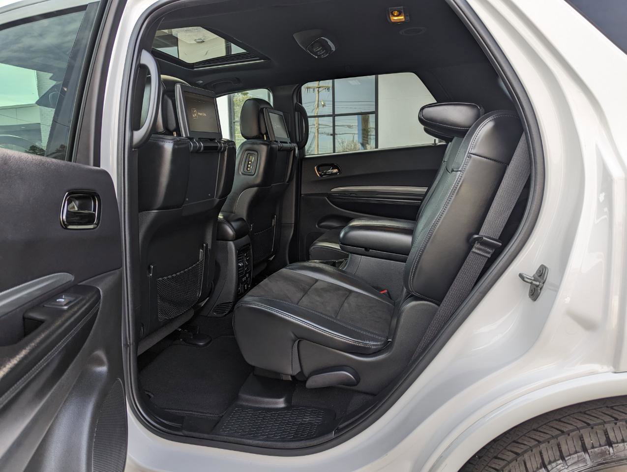 Used 2020 Dodge Durango GT image 36