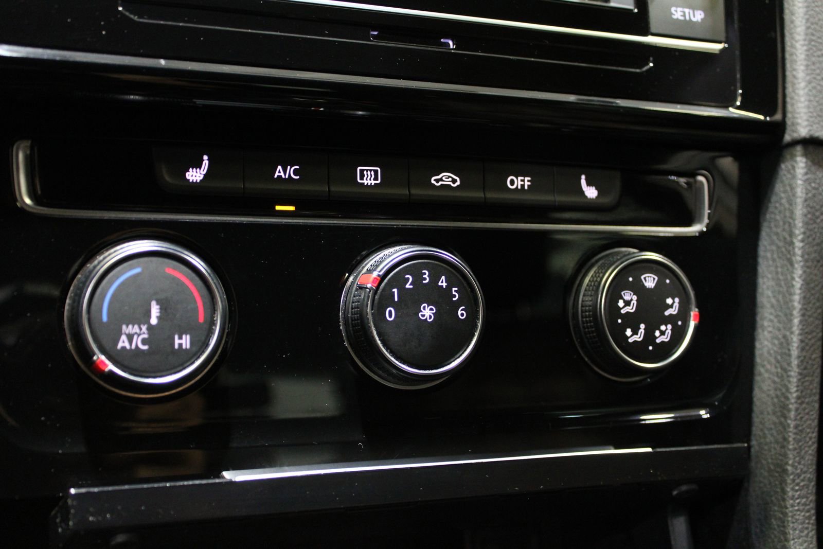 Used 2018 Volkswagen GTI S image 28