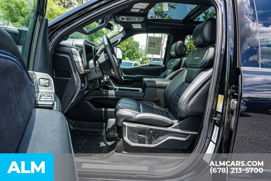 Used 2025 Ford F450 Platinum w/ FX4 Off-Road Package image 19