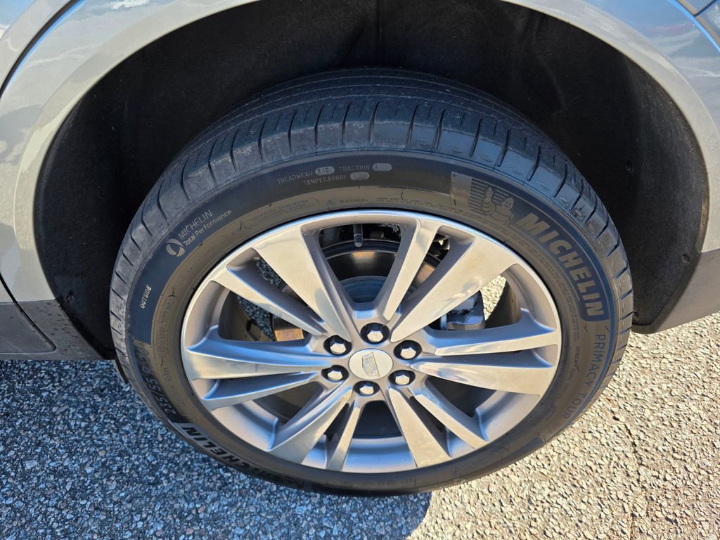 Used 2025 Cadillac XT5 Premium Luxury image 32