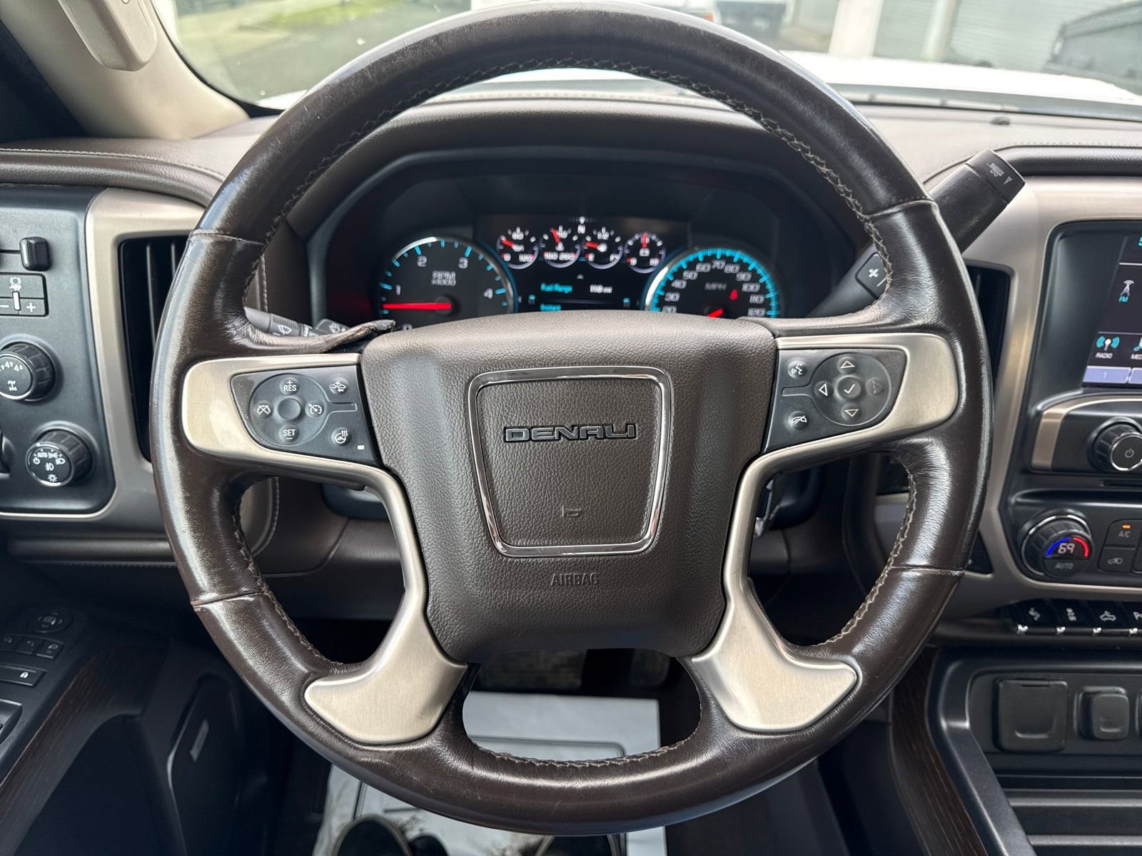 Used 2019 GMC Sierra 2500 Denali w/ Duramax Plus Package image 14