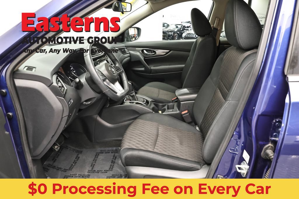 Used 2020 Nissan Rogue SV AWD/4WD image 14