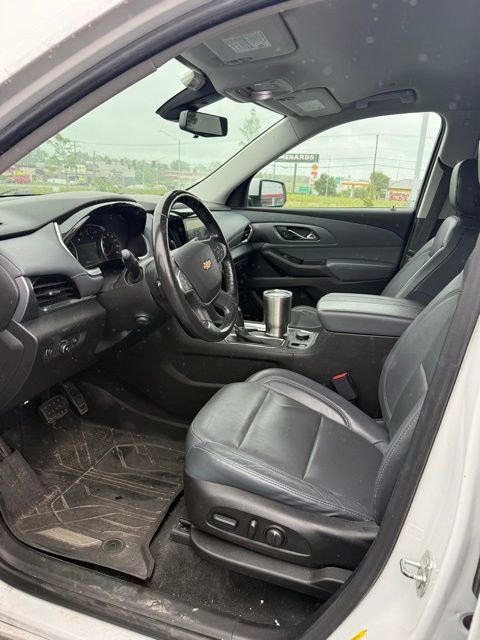 Used 2018 Chevrolet Traverse Premier AWD/4WD image 12