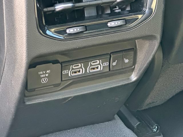 Used 2023 Jeep Grand Cherokee 4WD 4xe w/ Luxury Tech Group II image 18