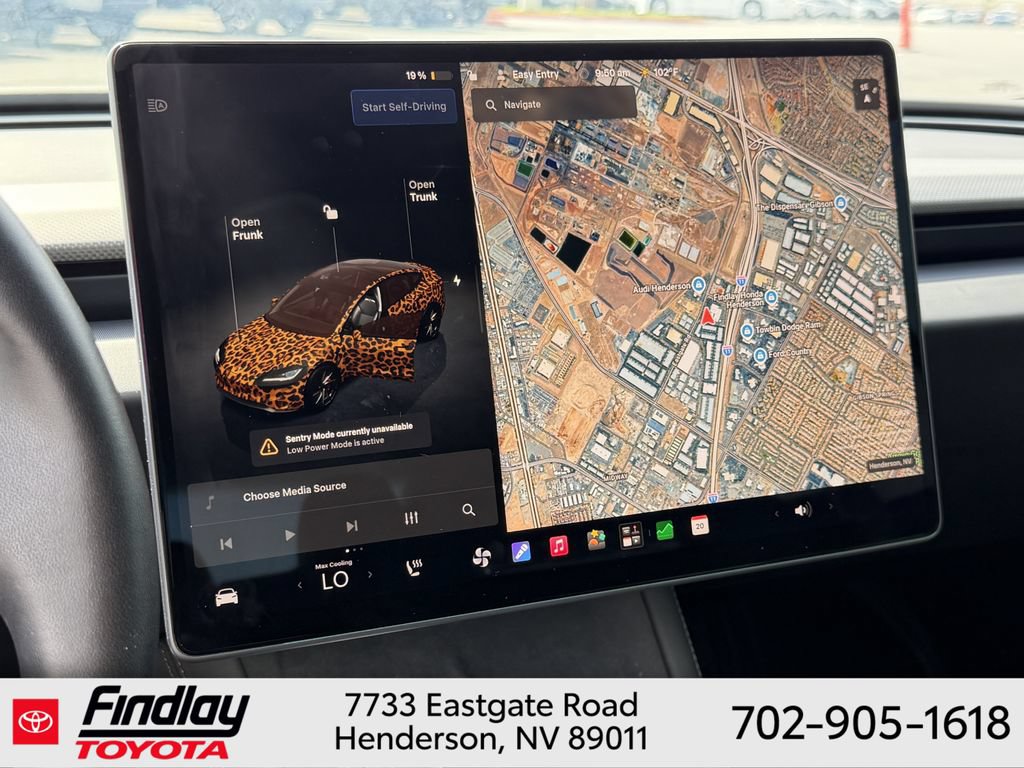 Used 2024 Tesla Model 3 Performance AWD/4WD image 25