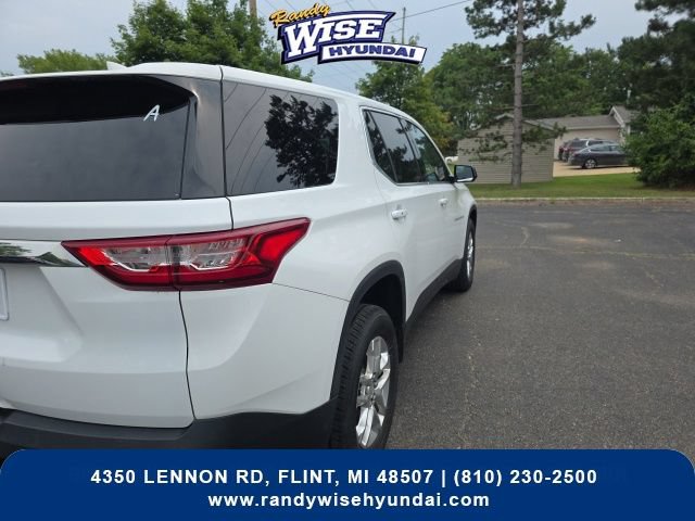 Used 2019 Chevrolet Traverse LS AWD/4WD image 7