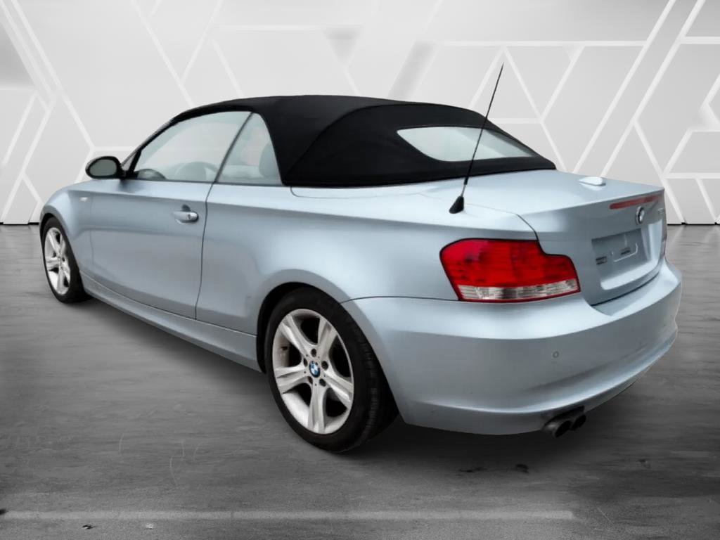 Used 2009 BMW 128i Convertible w/ Premium Pkg image 9