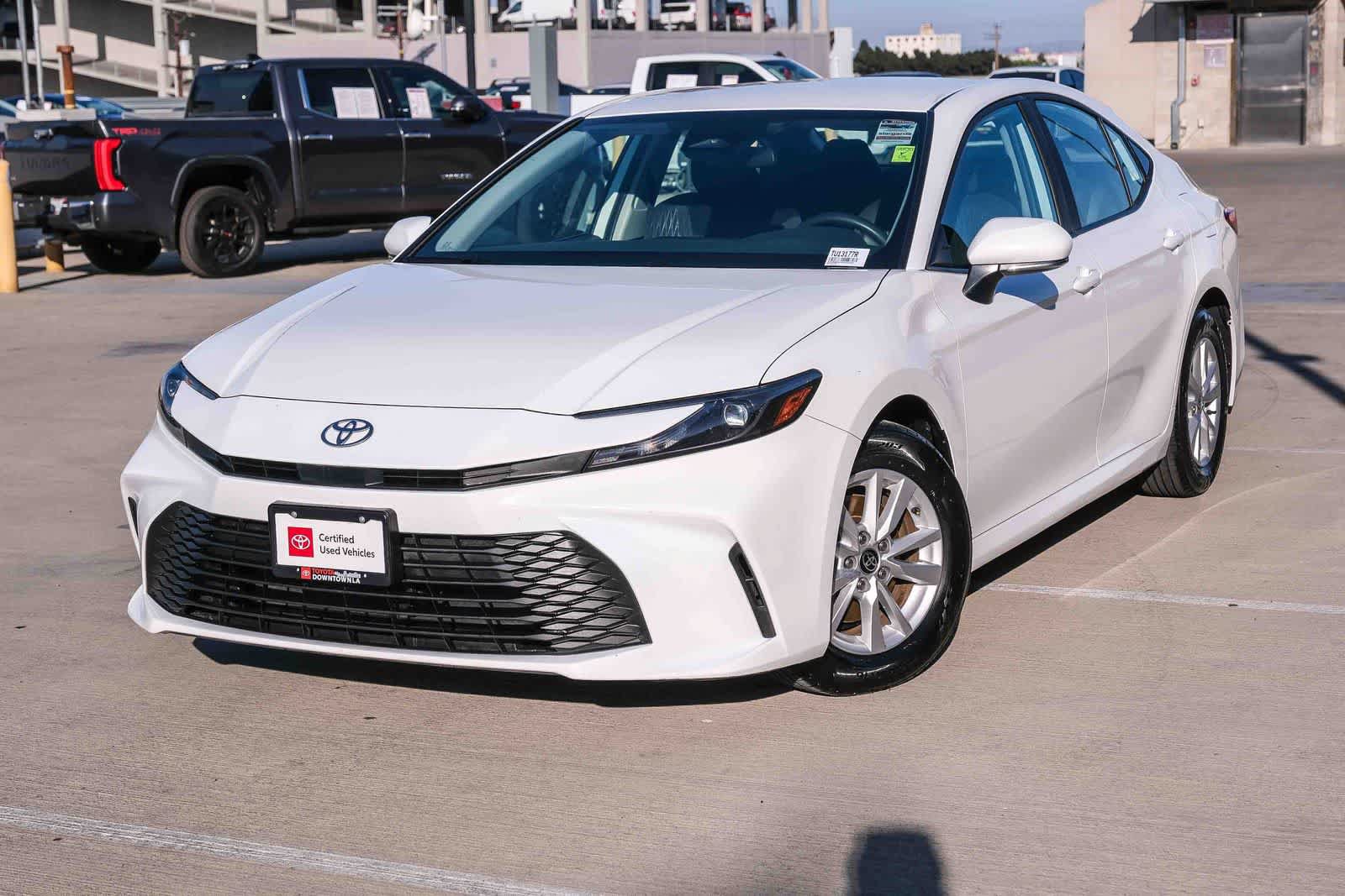 Certified 2025 Toyota Camry LE FWD image 1