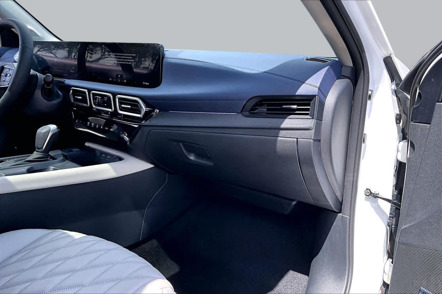 Certified 2026 Nissan Sentra SL w/ Floor Mat Package FWD image 19