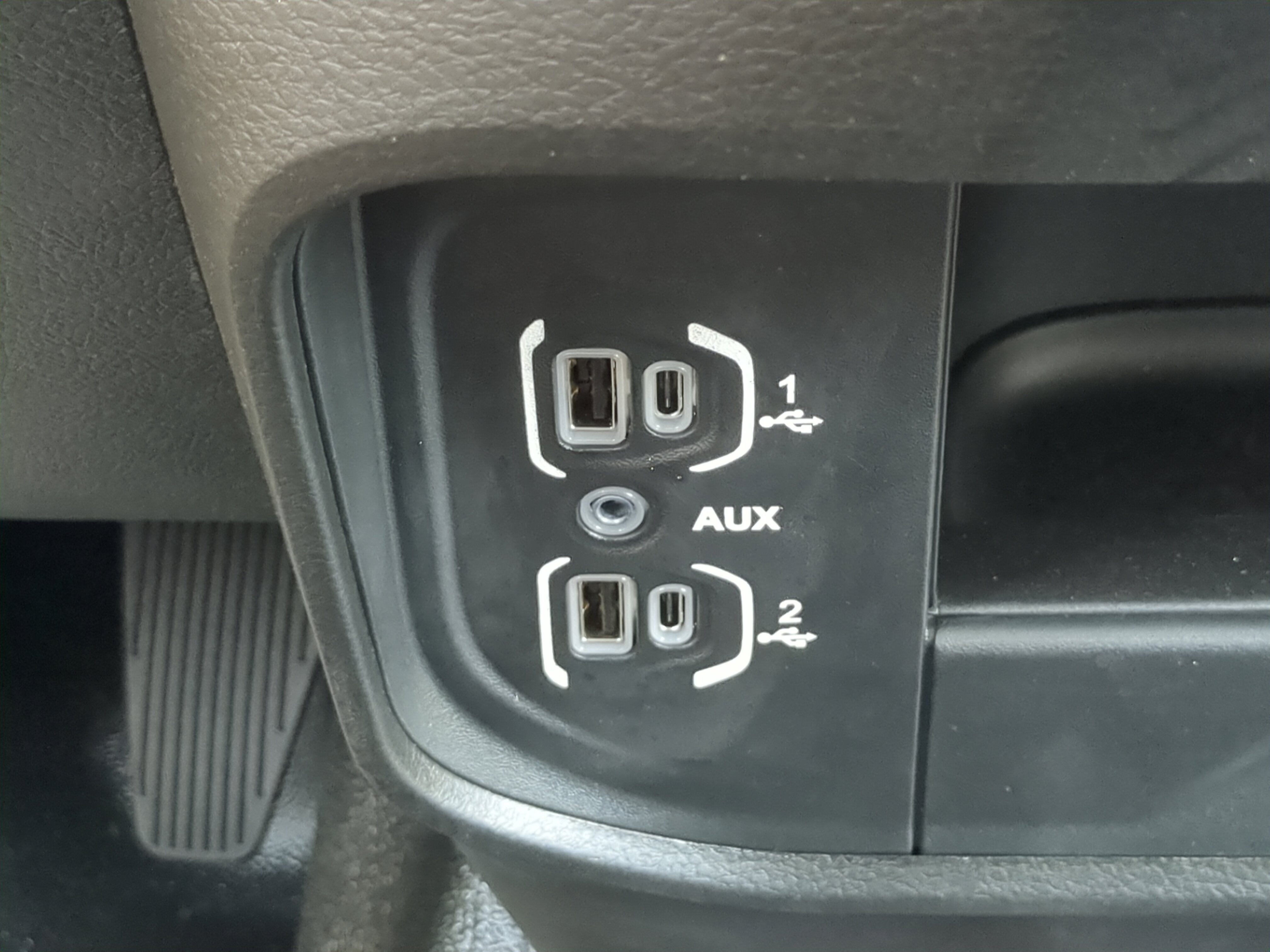 New 2025 RAM 4500 Tradesman AWD/4WD image 20