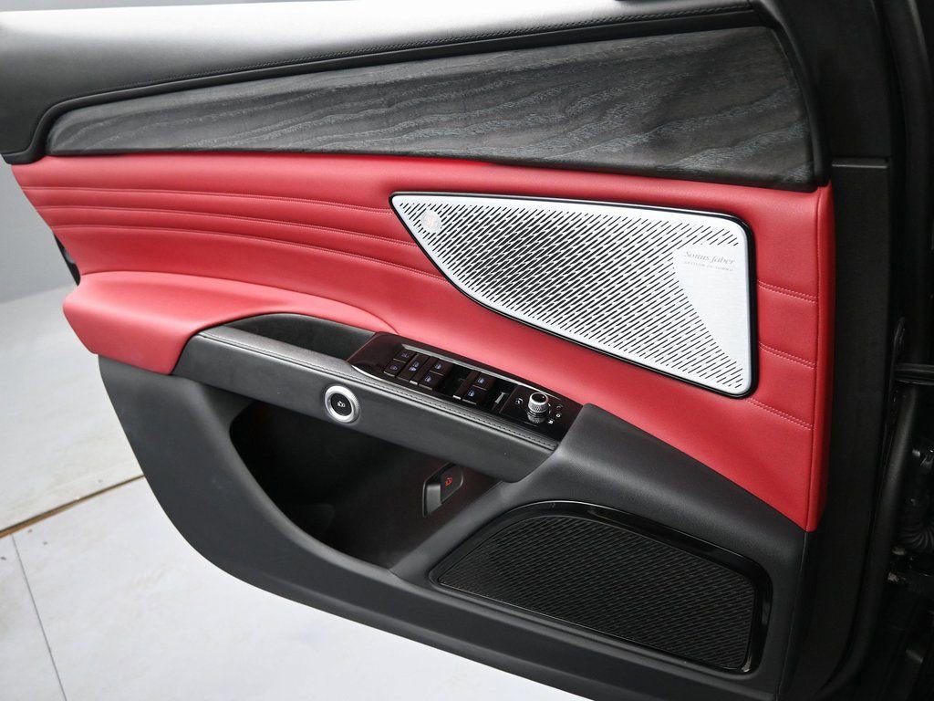 Used 2023 Maserati Grecale Modena image 25