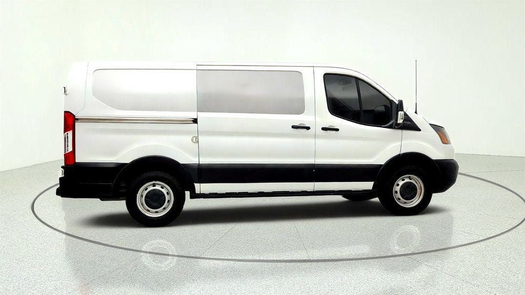 Used 2019 Ford Transit 150 130 Low Roof RWD image 4