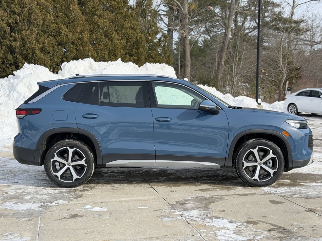 New 2026 Volkswagen Tiguan SE image 7