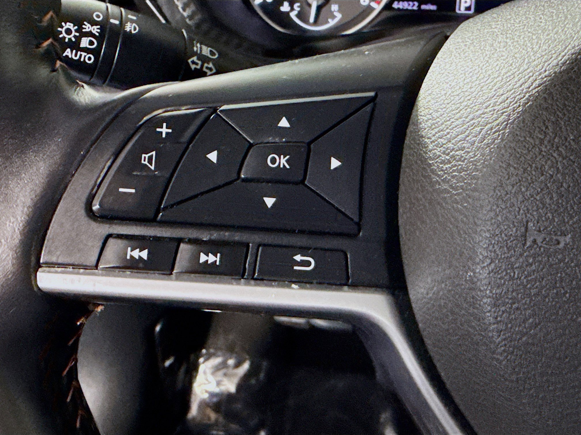 Used 2020 Nissan Sentra SR image 14