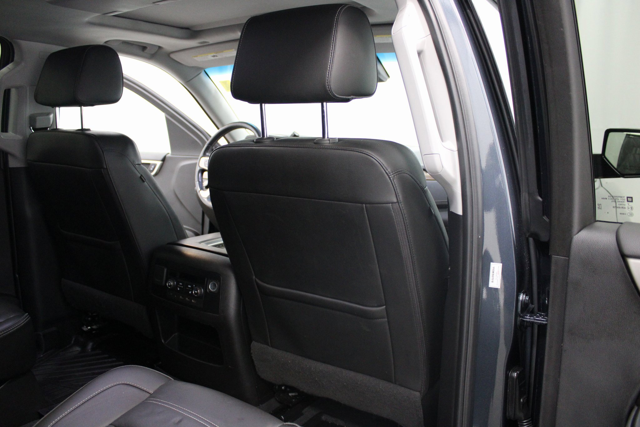 Used 2019 GMC Yukon Denali image 28