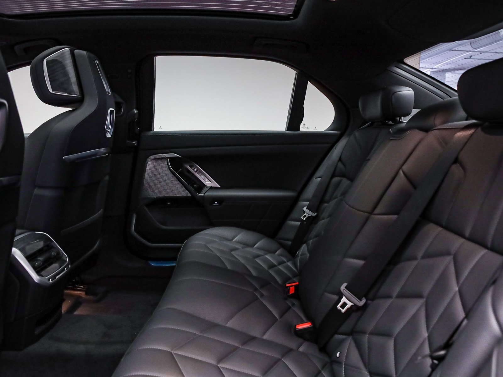 New 2025 BMW 760i xDrive image 20