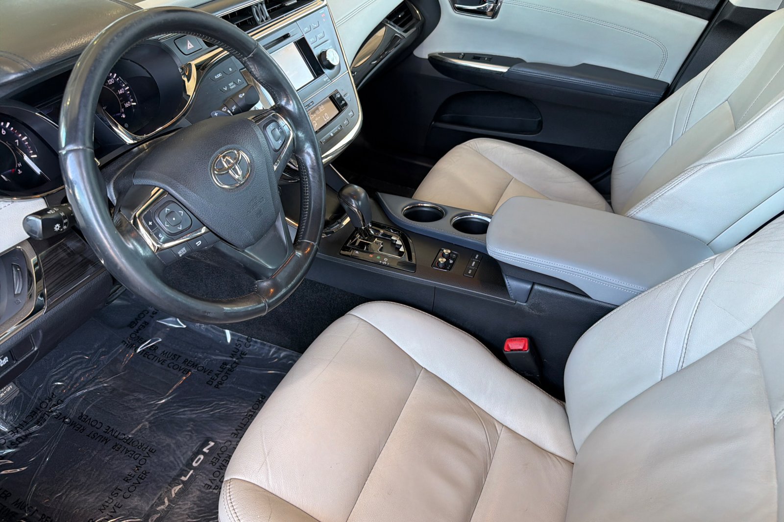 Used 2013 Toyota Avalon XLE Touring FWD image 8
