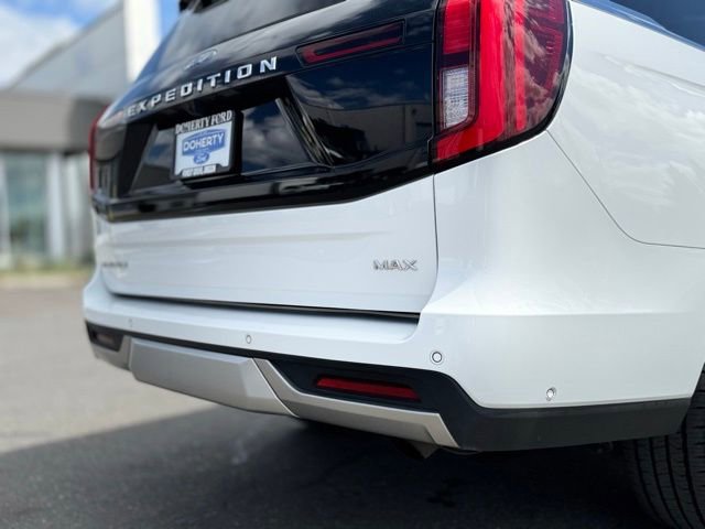 Certified 2025 Ford Expedition Max Platinum AWD/4WD image 11