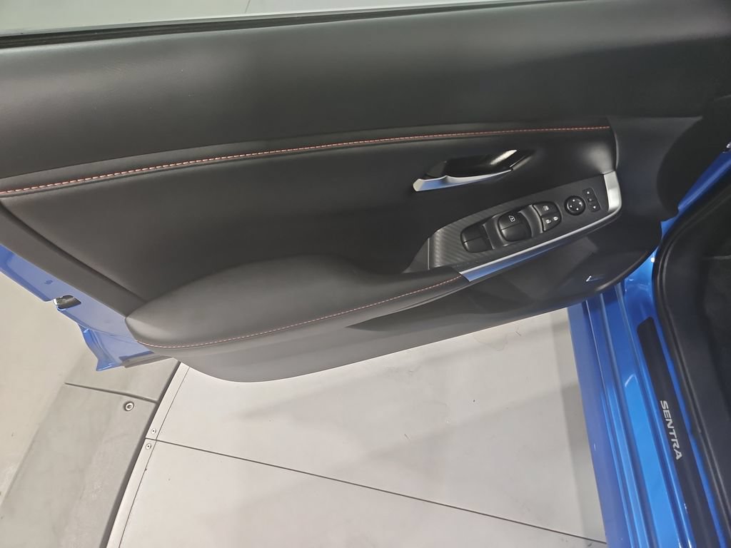 Certified 2025 Nissan Sentra SR w/ SR Premium Package FWD image 11