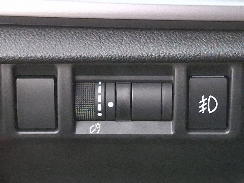 Used 2024 Subaru Impreza 2.0i image 21