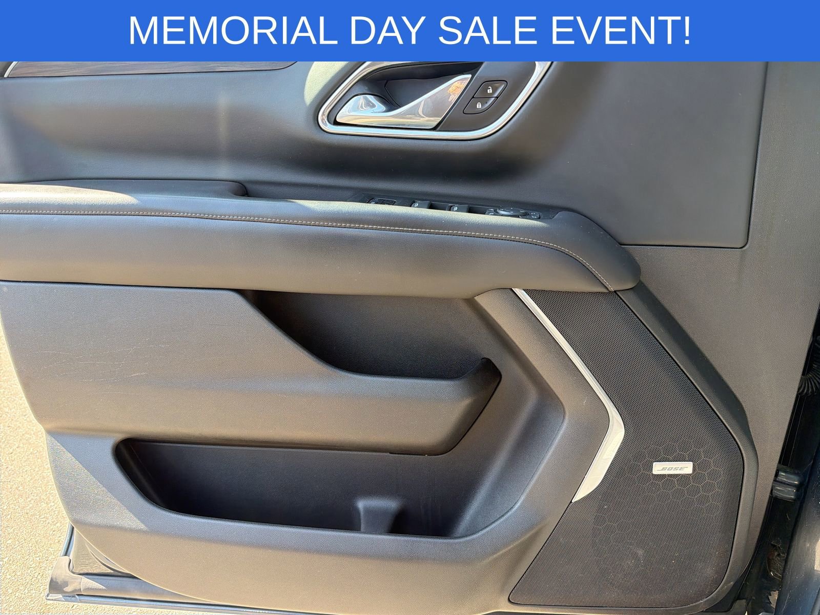 Used 2021 Chevrolet Tahoe LT w/ LT Signature Package AWD/4WD image 30