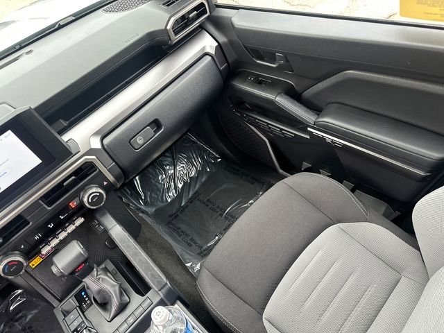 Certified 2025 Toyota 4Runner TRD Off-Road image 25