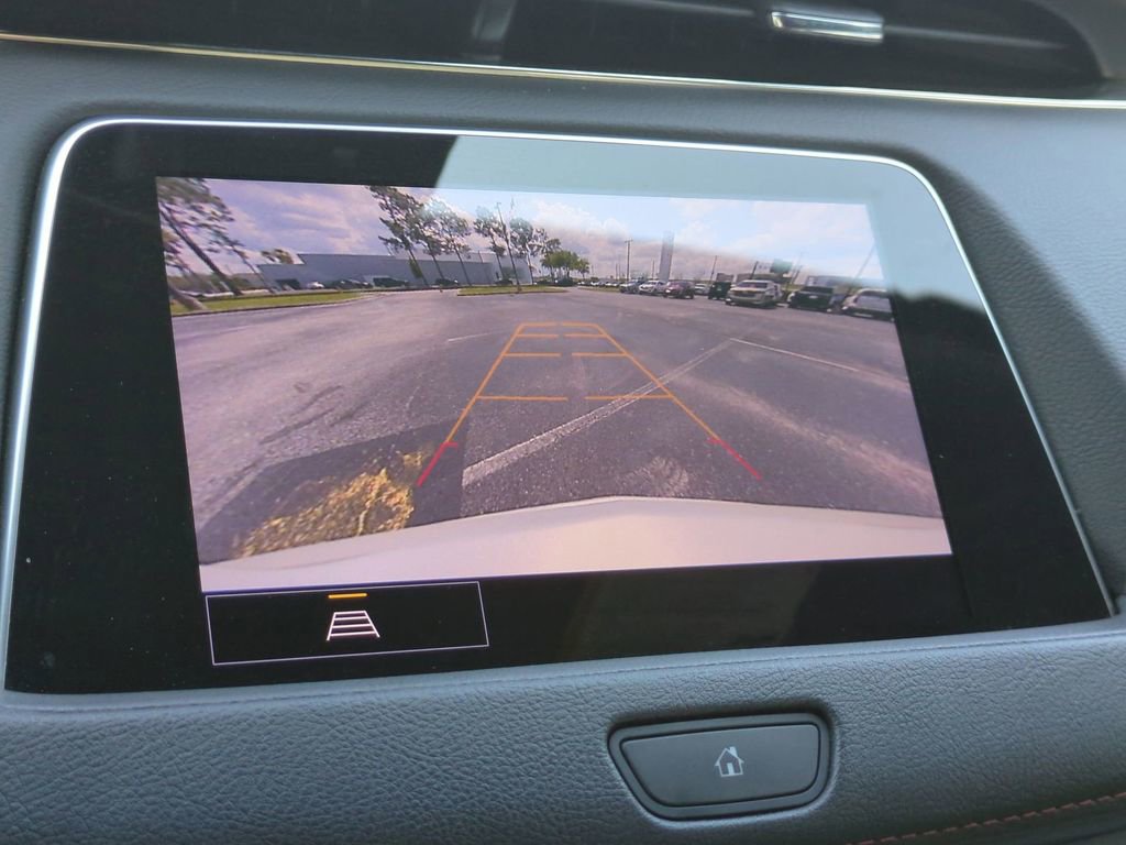 Used 2023 Cadillac XT4 Sport FWD image 20