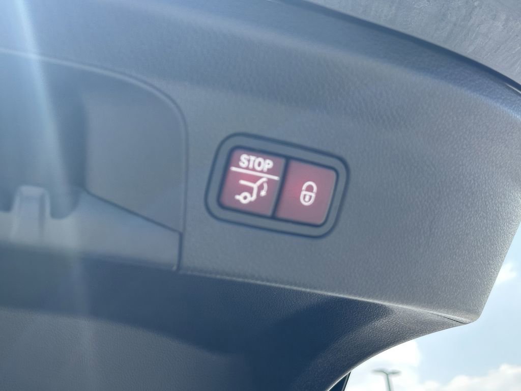 Certified 2023 Mercedes-Benz GLE 53 AMG 4MATIC Coupe w/ Parking Assistance Package image 22