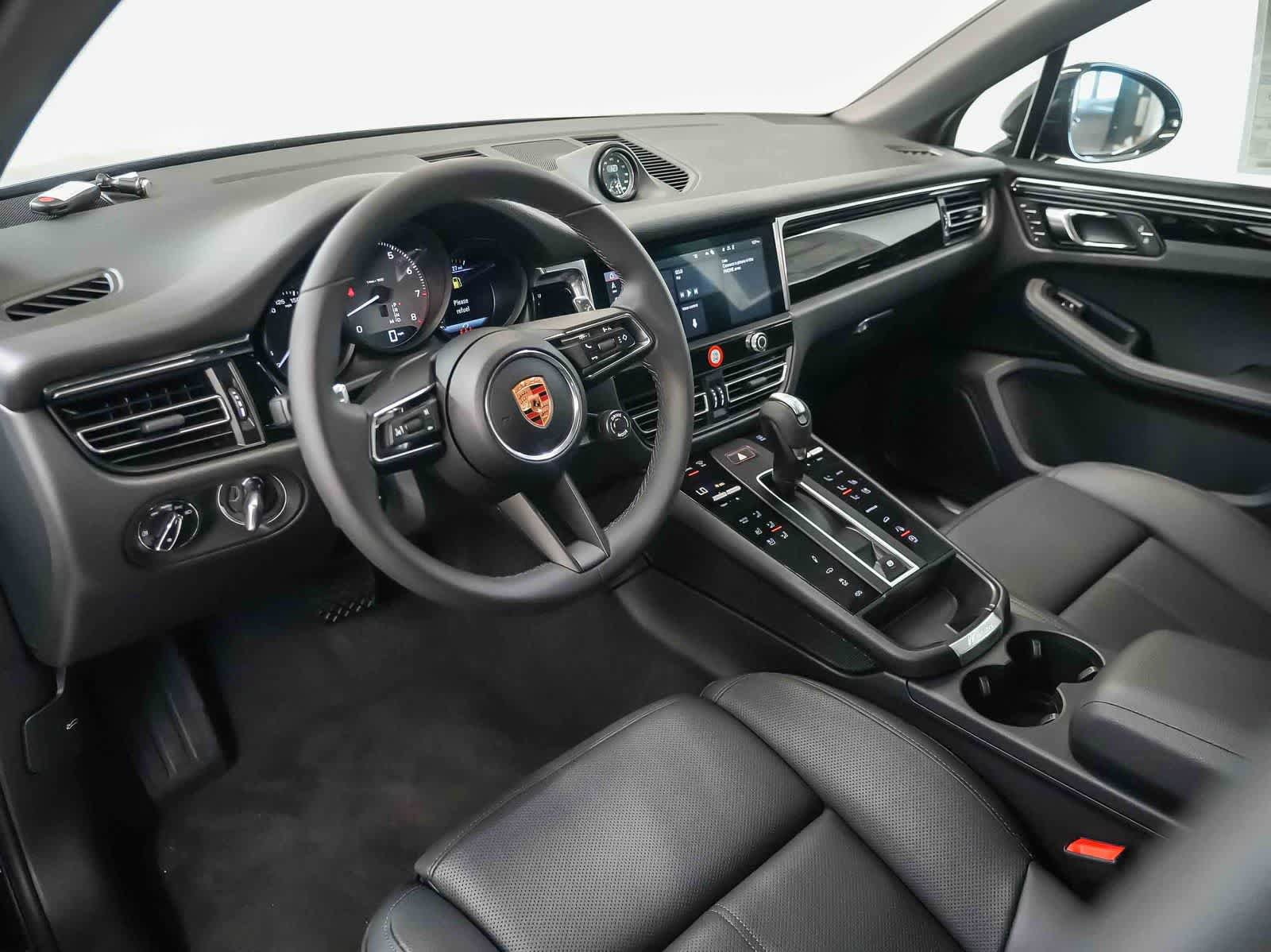 New 2026 Porsche Macan S AWD/4WD image 4